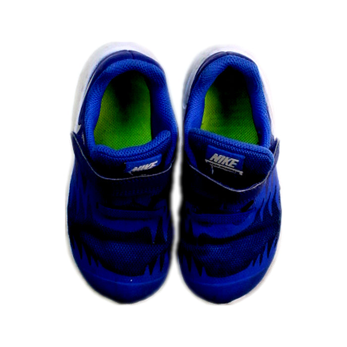 A Blue Sneakers from Nike in size 3T for boy. (Back View)