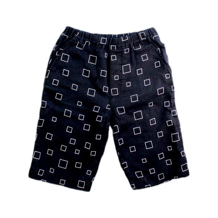 A Black Shorts from Agnes B Enfant in size 6T for boy. (Front View)