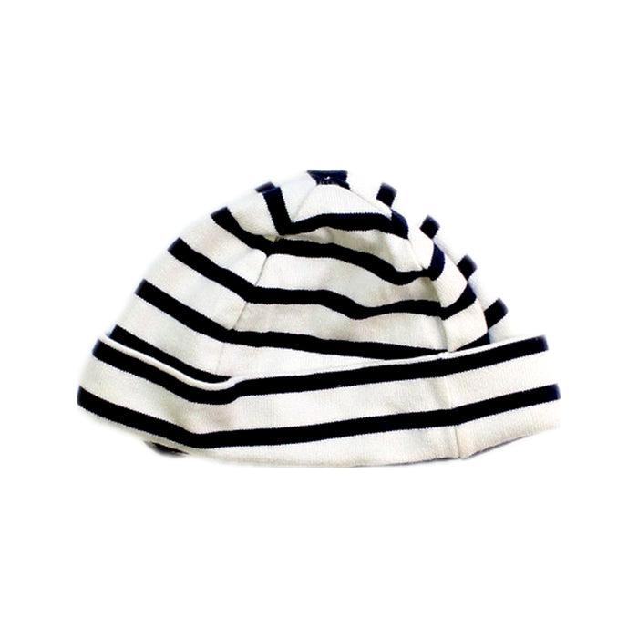 A White Beanies from Petit Bateau in size 12-18M for boy. (Back View)