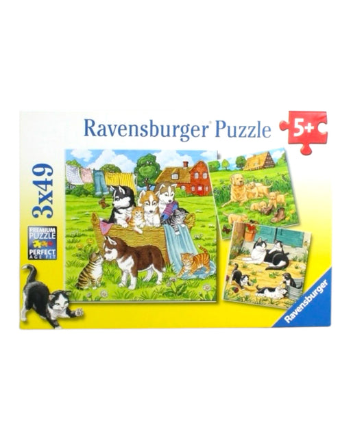 A Multicolour Board Games & Puzzles from Ravensburger in size 5T for neutral. (Front View)