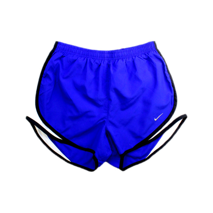 A Blue Active Shorts from Nike in size 7Y for boy. (Front View)