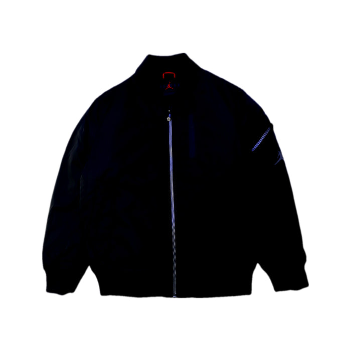 A Black Lightweight Jackets from Air Jordan in size 6T for boy. (Front View)