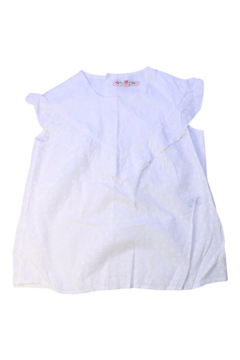 A White Sleeveless Tops from Bonpoint in size 4T for girl. (Front View)