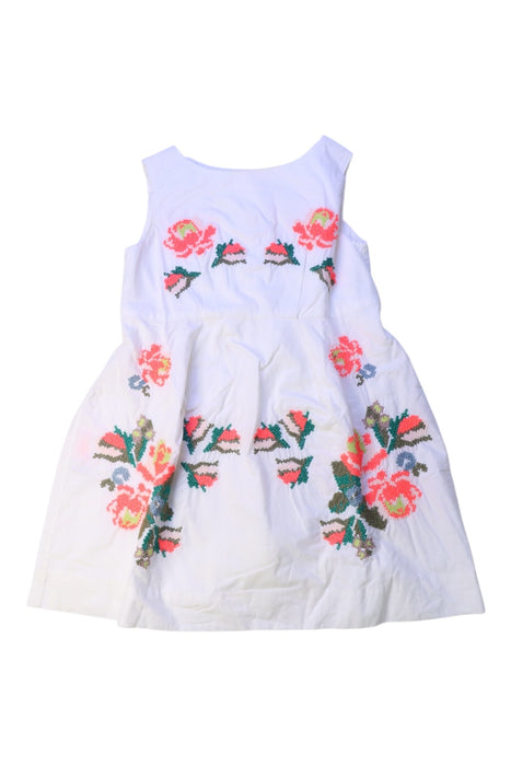 A White Sleeveless Dresses from Bonpoint in size 3T for girl. (Front View)