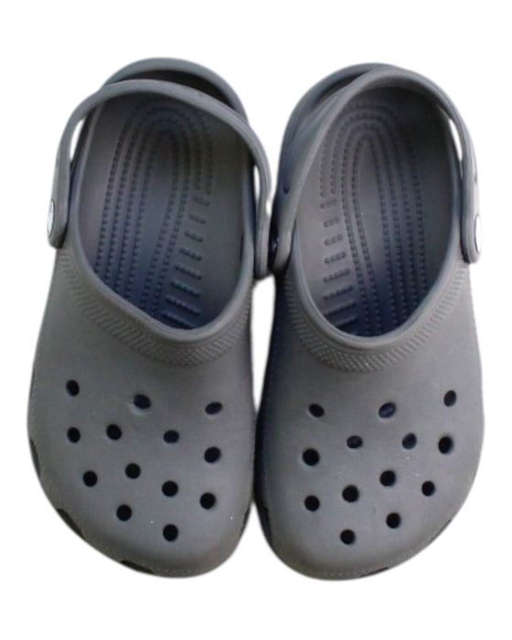 A Grey Slip Ons from Crocs in size 5T for neutral. (Back View)