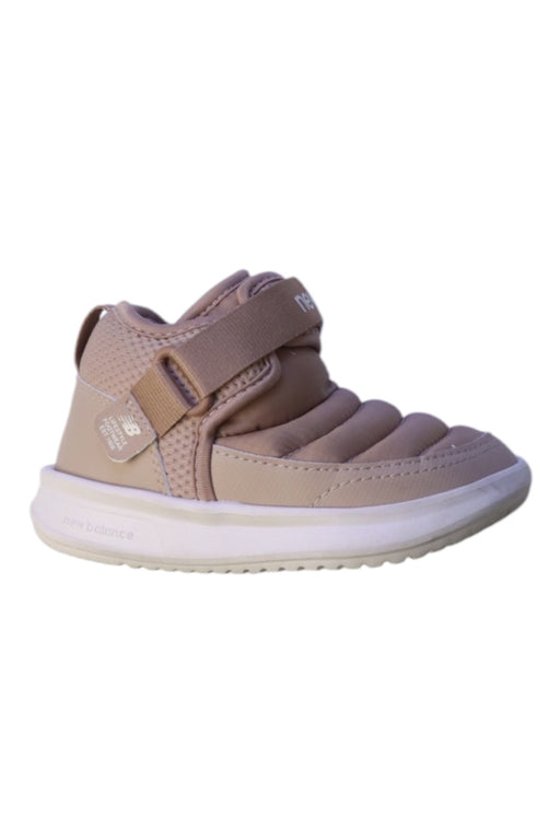 A Taupe Booties from New Balance in size 18-24M for neutral. (Front View)