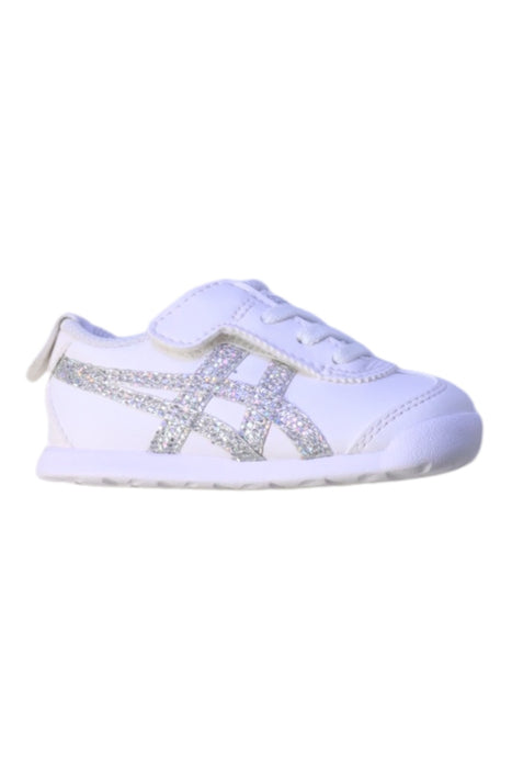 A White Sneakers from Onitsuka Tiger in size 12-18M for girl. (Front View)