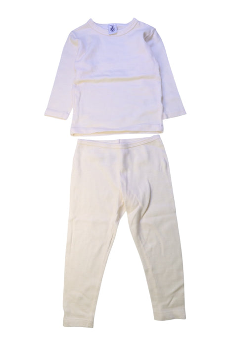 A White Pyjama Sets from Petit Bateau in size 3T for boy. (Front View)