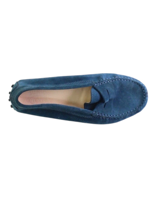 A Blue Loafers & Moccasins from Tod’s in size 10Y for boy. (Front View)
