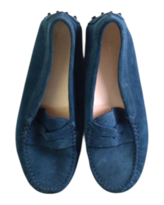 A Blue Loafers & Moccasins from Tod’s in size 10Y for boy. (Back View)