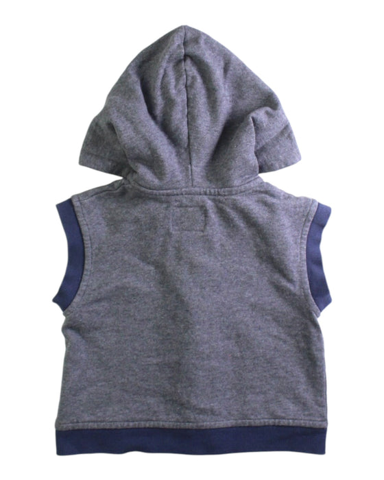 A Grey Outerwear Vests from Mori in size 6-12M for boy. (Back View)