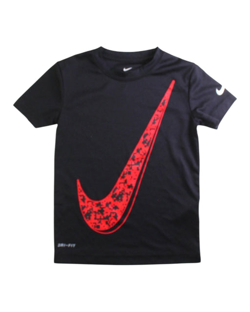 A Black Short Sleeve T Shirts from Nike in size 3T for boy. (Front View)
