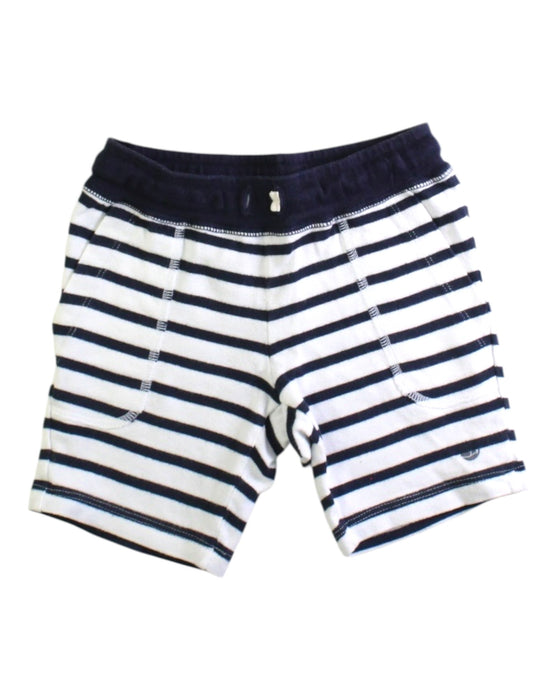 A White Shorts from Petit Bateau in size 3T for boy. (Front View)