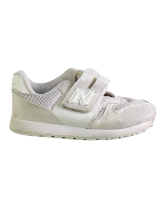 A White Sneakers from New Balance in size 4T for neutral. (Front View)