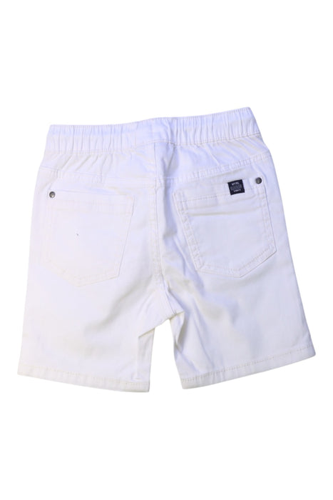 A White Shorts from Mayoral in size 3T for boy. (Back View)