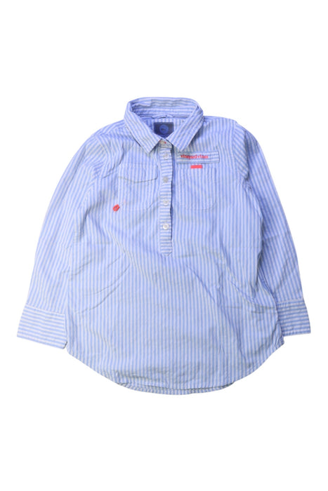 A Blue Long Sleeve Shirts from Vineyard Vines in size 4T for girl. (Front View)