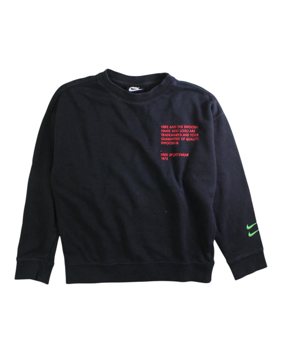 A Black Crewneck Sweatshirts from Nike in size 8Y for boy. (Front View)