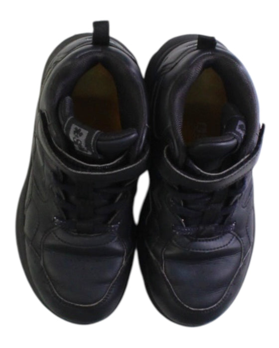 A Black Sneakers from Dr. Kong in size 7Y for boy. (Back View)