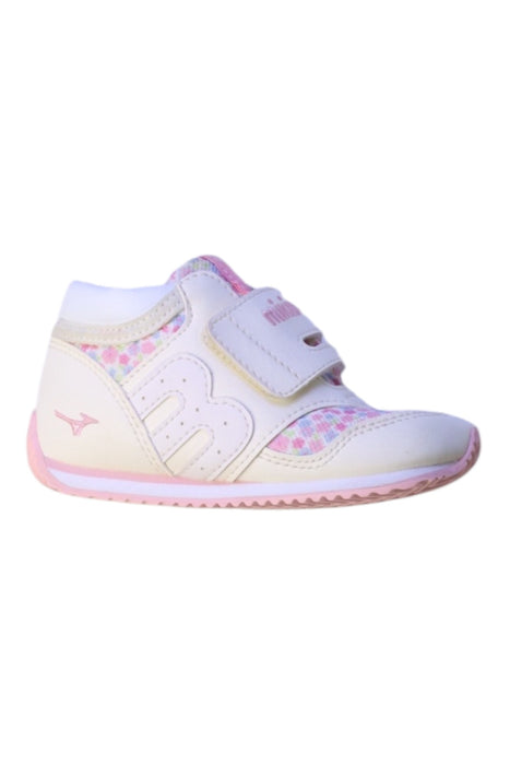 A Pink Sneakers from Miki House x Mizuno in size 18-24M for girl. (Front View)