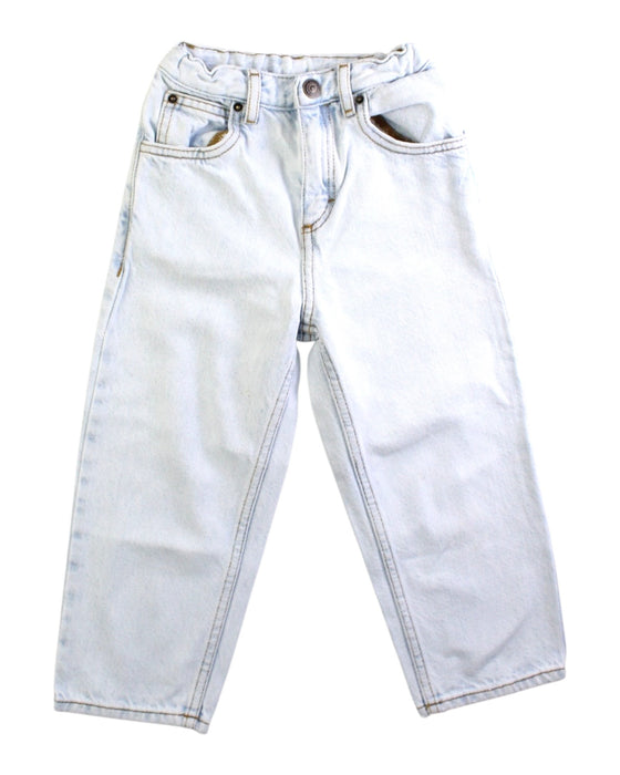 A Blue Jeans from American Vintage in size 5T for girl. (Front View)