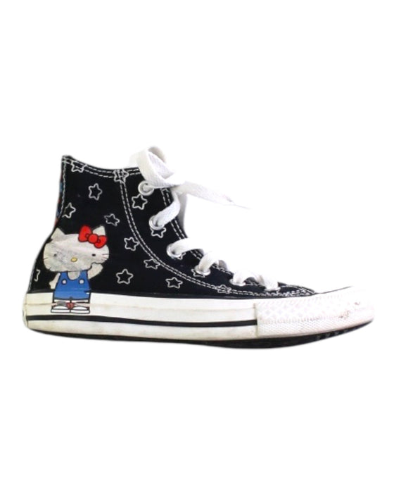 A Black Sneakers from Converse in size 5T for girl. (Front View)