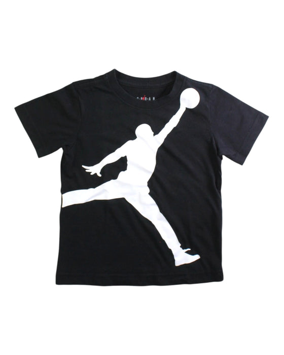 A Black Short Sleeve T Shirts from Air Jordan in size 4T for boy. (Front View)
