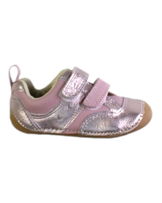 A Pink Sneakers from Clarks in size 12-18M for girl. (Front View)