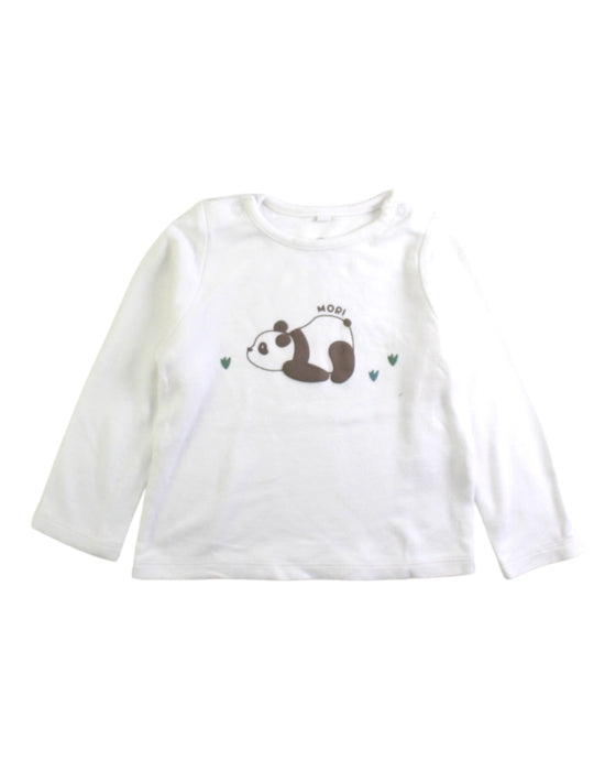 A White Long Sleeve T Shirts from Mori in size 12-18M for neutral. (Front View)
