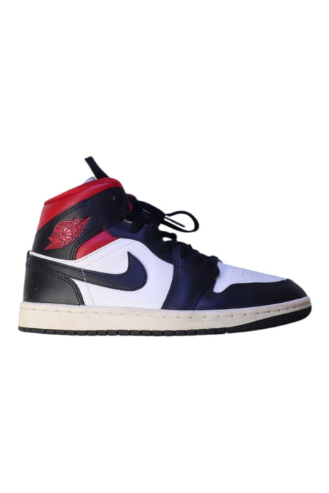 A Multicolour Sneakers from Air Jordan in size 12Y for boy. (Front View)