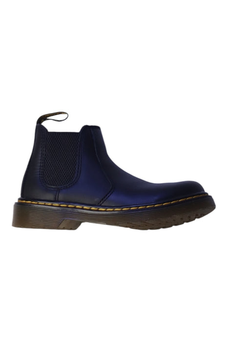 A Blue Casual Boots from Dr. Martens in size 7Y for neutral. (Front View)