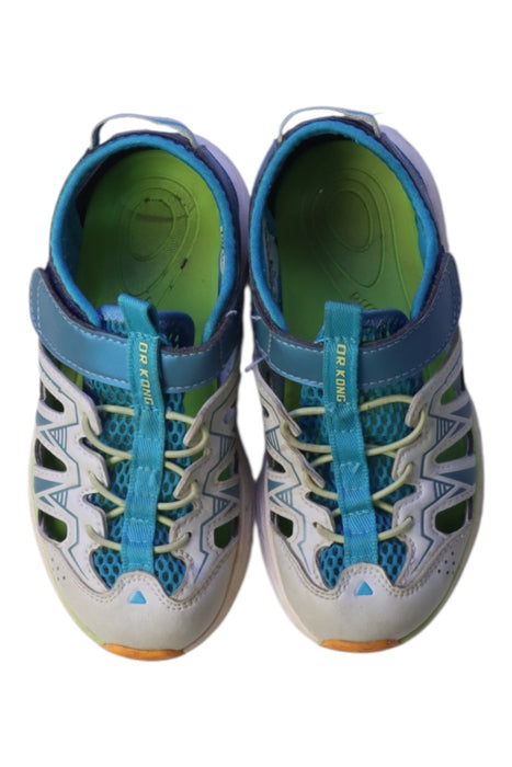 A Blue Aqua Shoes from Dr. Kong in size 6T for boy. (Back View)