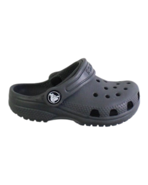 A Grey Slip Ons from Crocs in size 18-24M for neutral. (Front View)