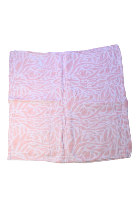 A Pink Blankets from Aden & Anais in size O/S for girl. (Front View)