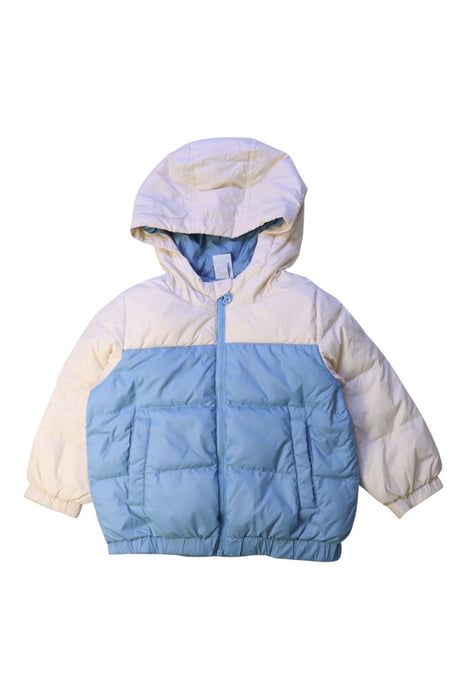 A White Puffer/Quilted Coats & Outerwear from Petit Bateau in size 12-18M for neutral. (Front View)