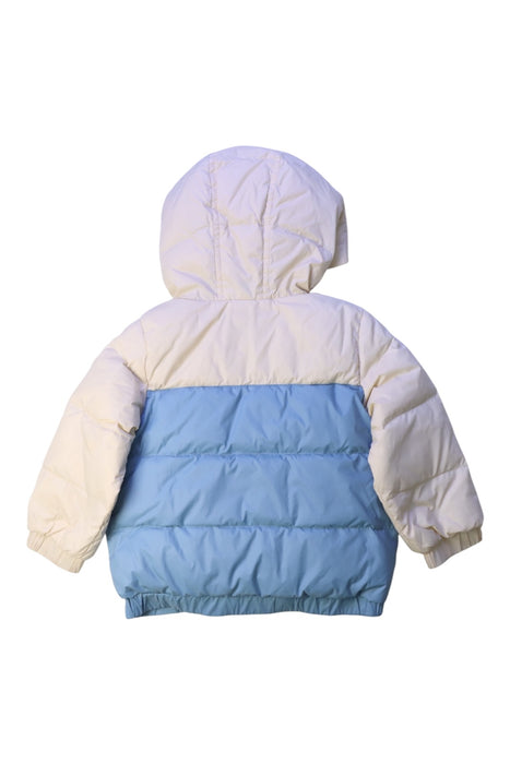 A White Puffer/Quilted Coats & Outerwear from Petit Bateau in size 12-18M for neutral. (Back View)