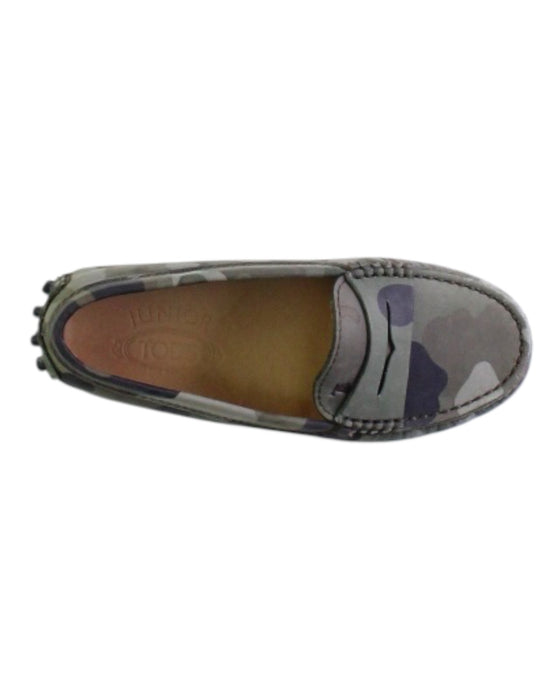 A Green Loafers & Moccasins from Tod’s in size 6T for boy. (Front View)