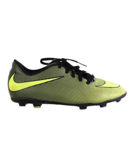 A Black Cleats/Soccer Shoes from Nike in size 11Y for neutral. (Front View)