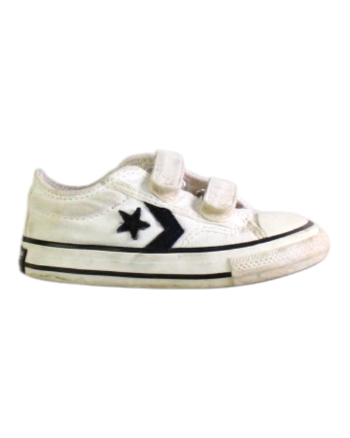 A White Sneakers from Converse in size 18-24M for neutral. (Front View)