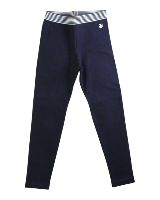 A Navy Leggings from Petit Bateau in size 6T for girl. (Front View)