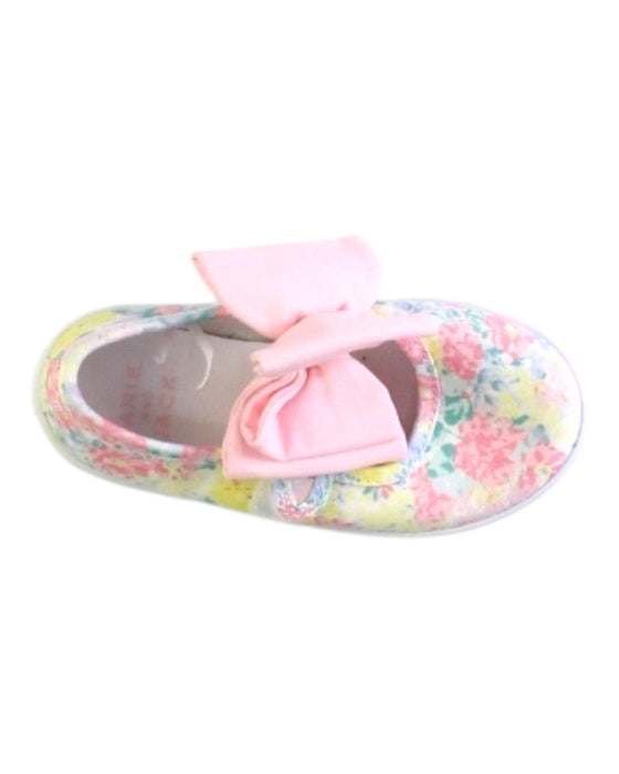 A Pink Flats from Janie & Jack in size 3T for girl. (Front View)