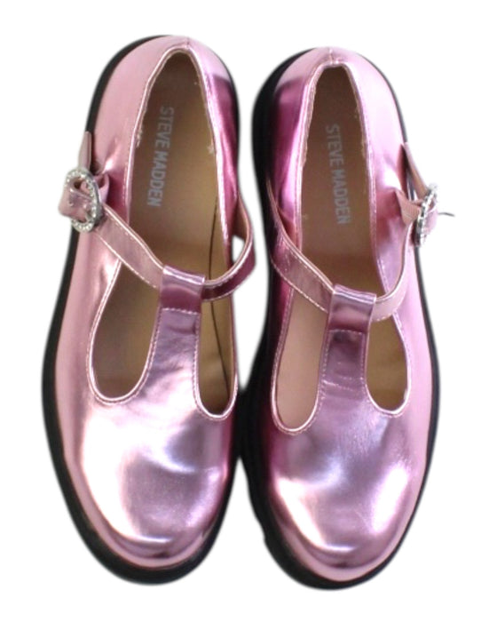 A Pink Flats from Steve Madden in size 11Y for girl. (Back View)