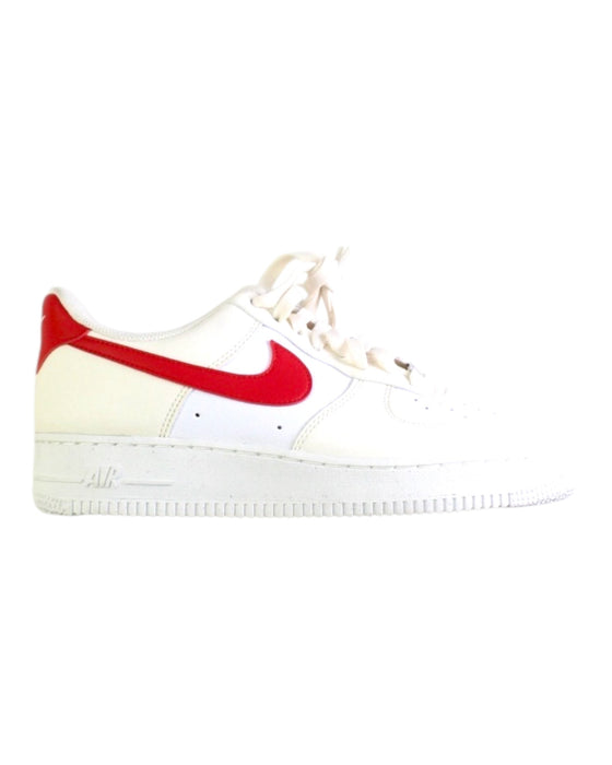 A Red Sneakers from Nike in size 14Y for neutral. (Front View)