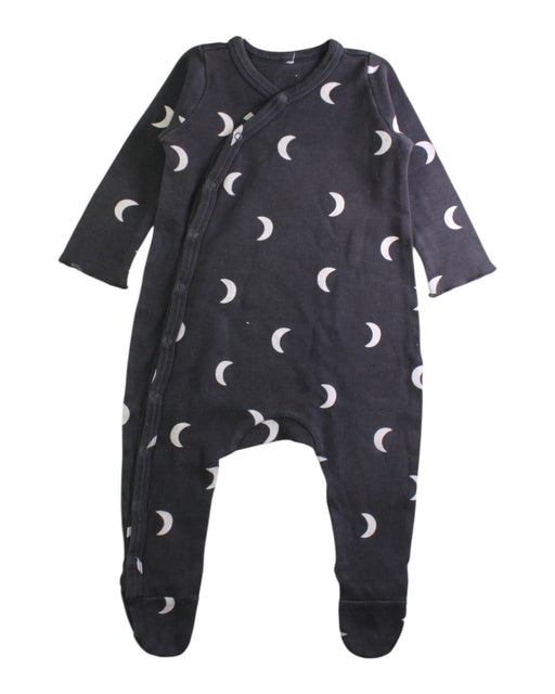 A Black Onesies from Organic Zoo in size 6-12M for boy. (Front View)