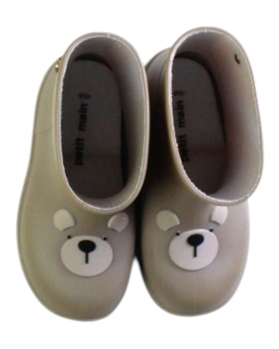A Taupe Rain Boots from Petit Main in size 3T for girl. (Back View)