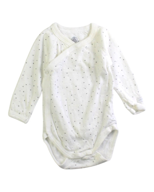 A White Long Sleeve Bodysuits from Petit Bateau in size 0-3M for neutral. (Front View)