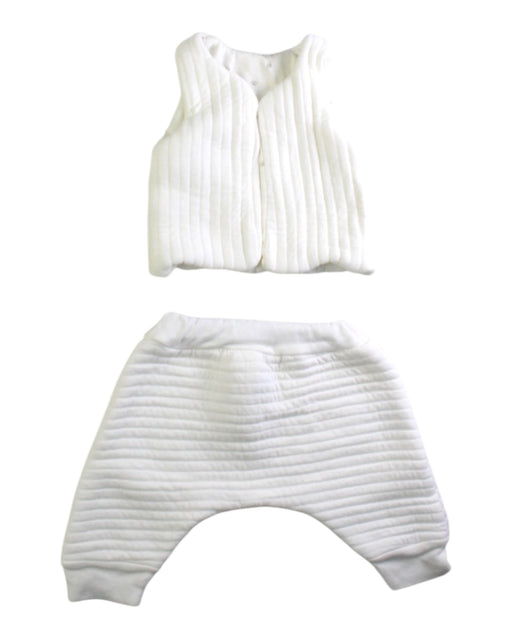 A White Pants Sets from Petit Bateau in size 0-3M for neutral. (Front View)