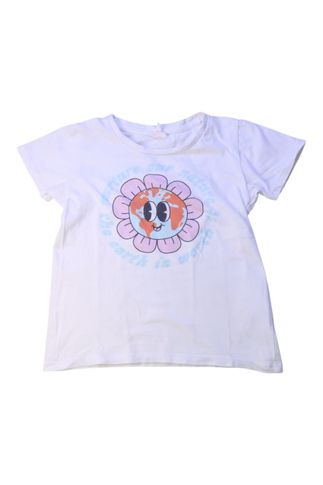 A White Short Sleeve T Shirts from Seed in size 4T for girl. (Front View)
