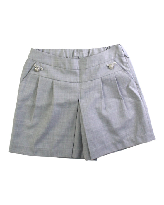 A Grey Shorts from Nicholas & Bears in size 6T for girl. (Front View)