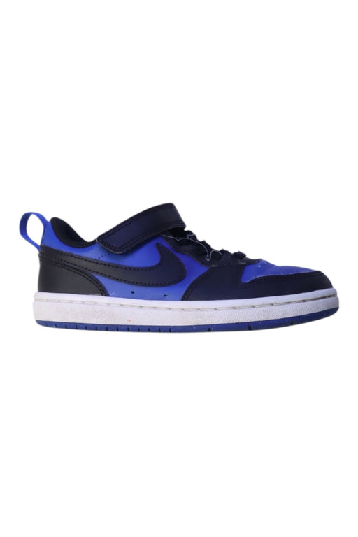 A Blue Sneakers from Nike in size 5T for boy. (Front View)