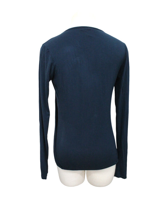 A Navy Long Sleeve Tops from Mothers en Vogue in size Maternity-S for maternity. (Back View)